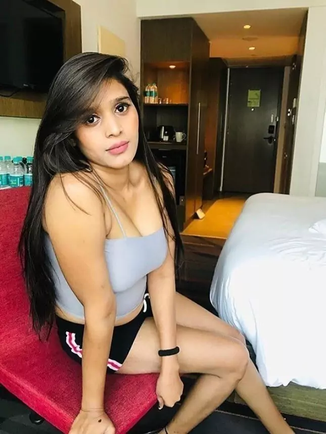 कॉल गर्ल्स सर्विस  शिरपुर